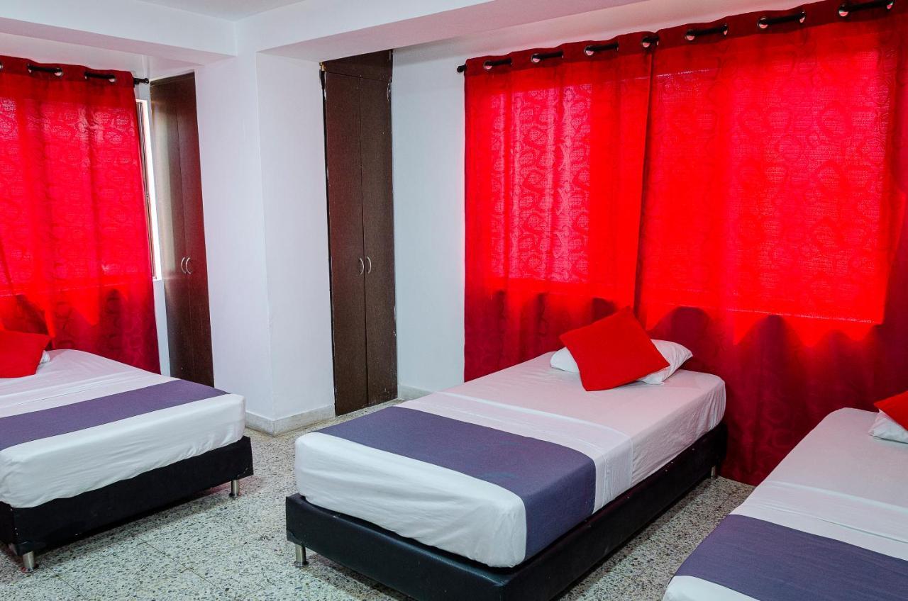 Hotel Jc 43 메딜린 외부 사진