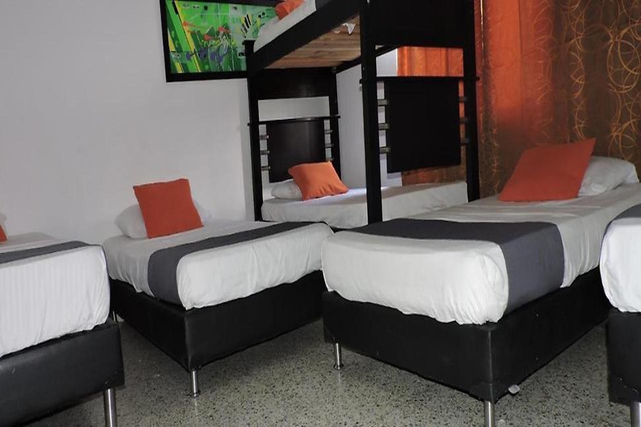 Hotel Jc 43 메딜린 외부 사진