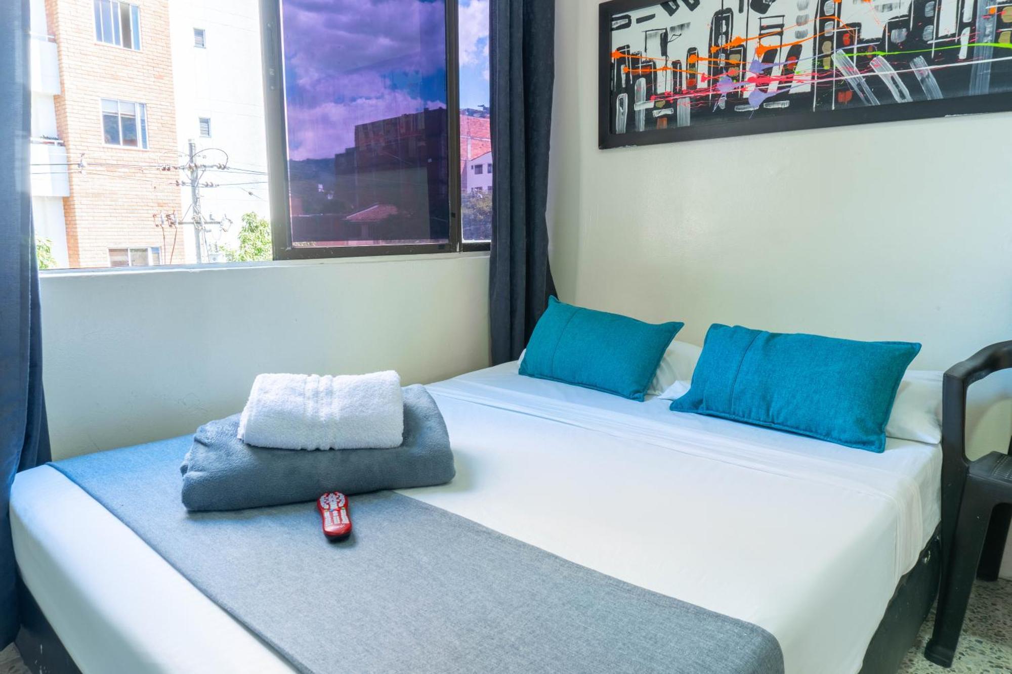 Hotel Jc 43 메딜린 외부 사진