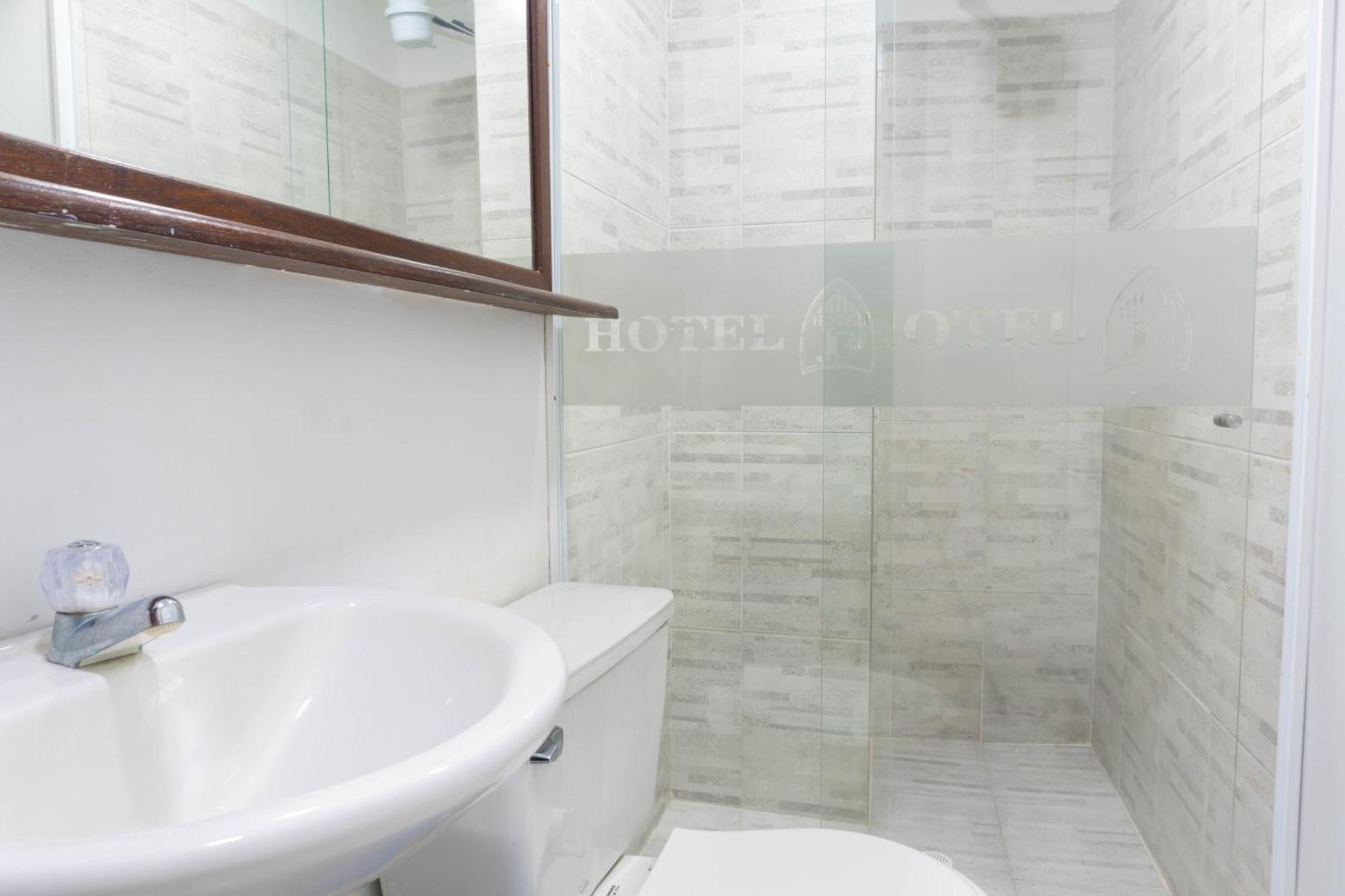 Hotel Jc 43 메딜린 외부 사진