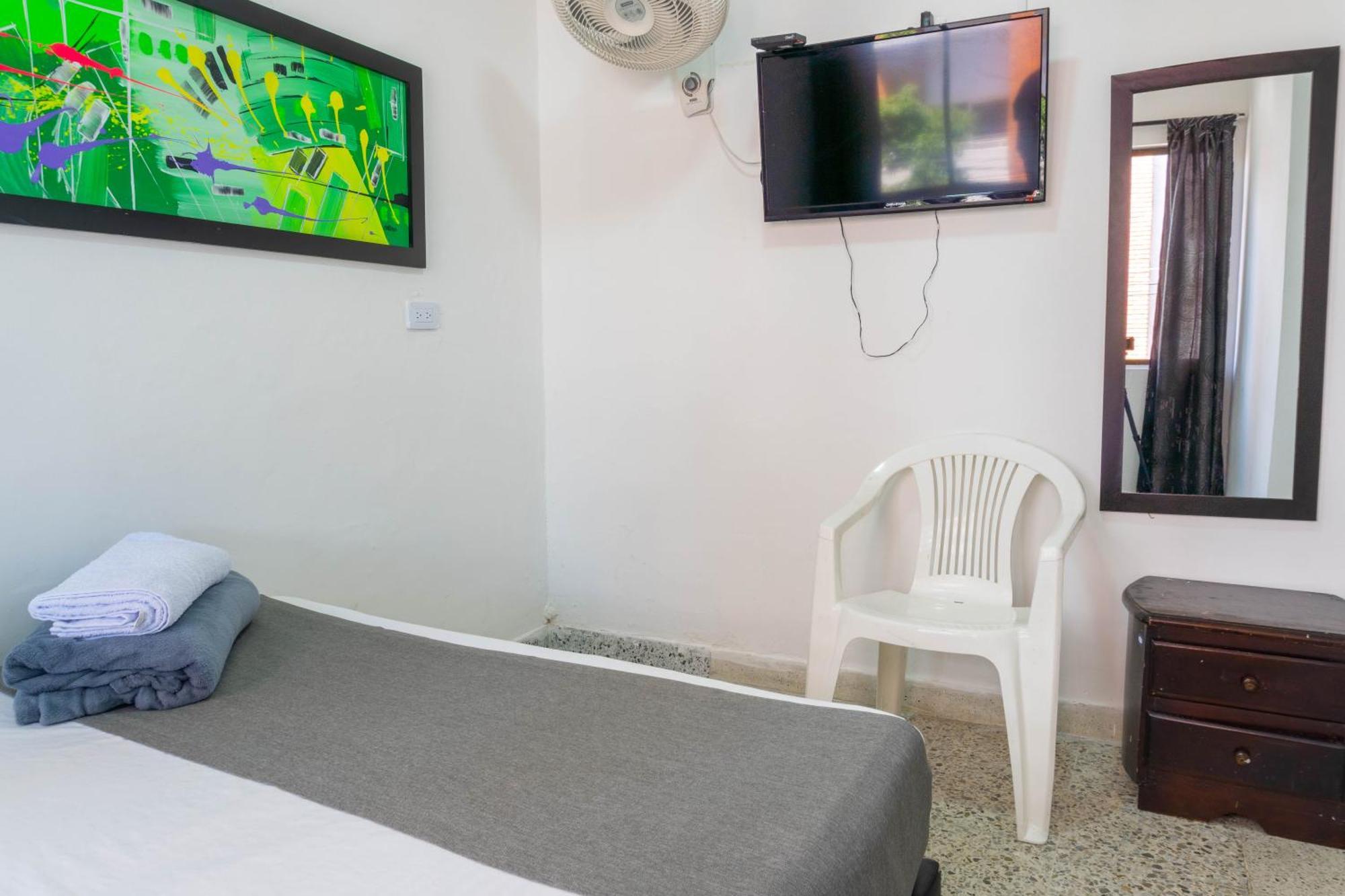 Hotel Jc 43 메딜린 외부 사진