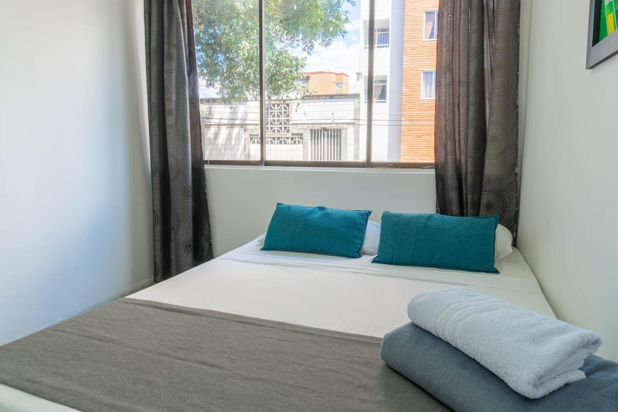 Hotel Jc 43 메딜린 외부 사진