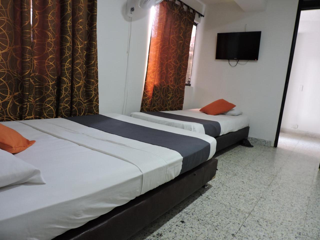 Hotel Jc 43 메딜린 외부 사진