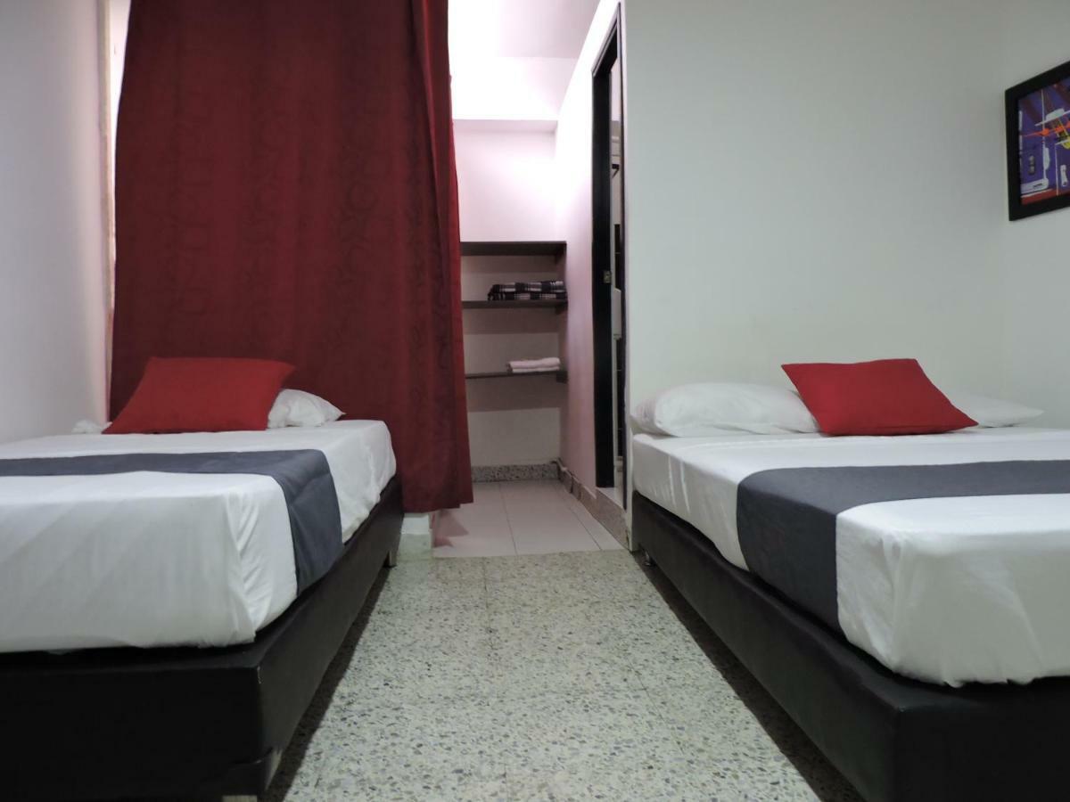 Hotel Jc 43 메딜린 외부 사진
