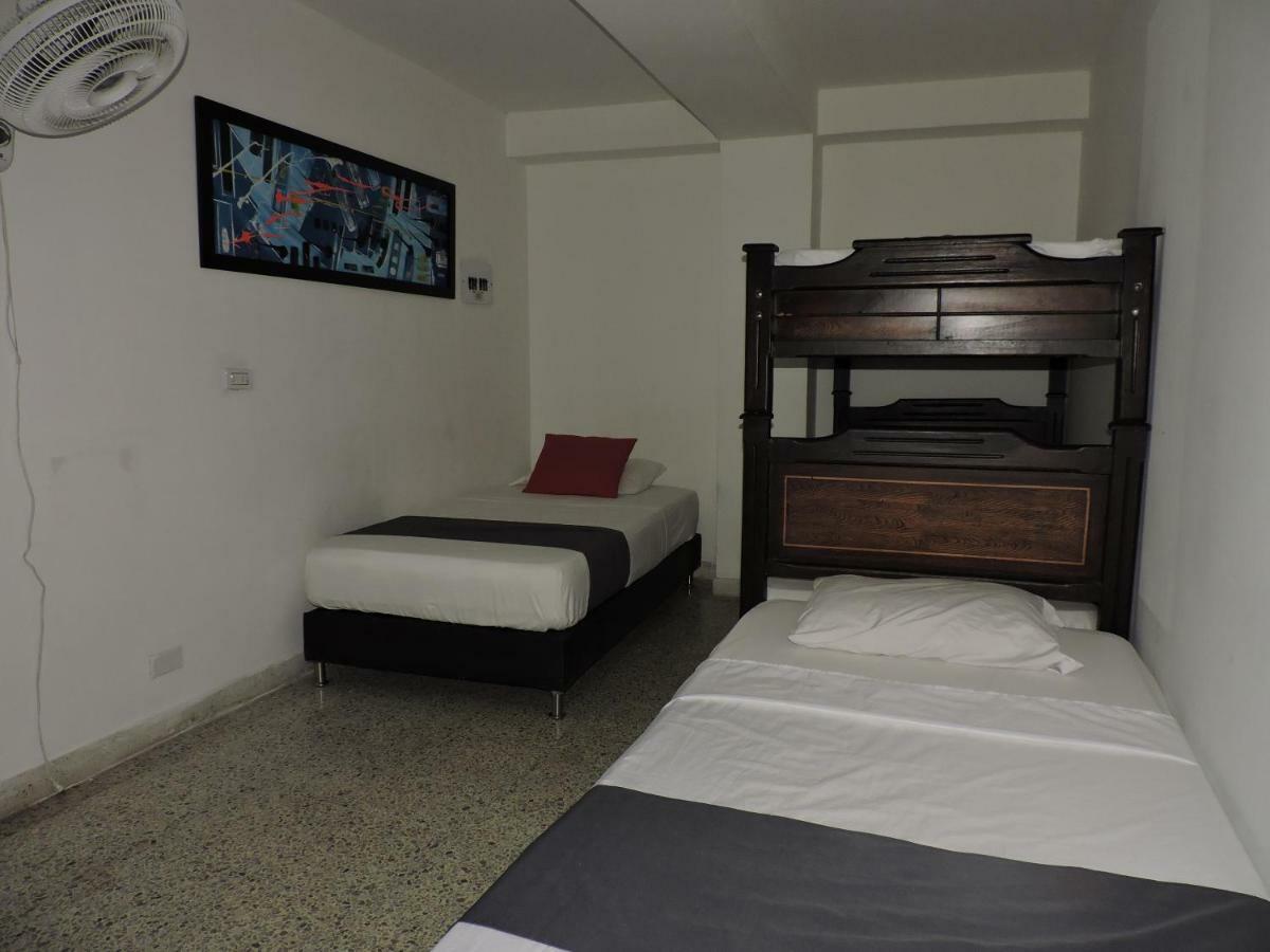 Hotel Jc 43 메딜린 외부 사진