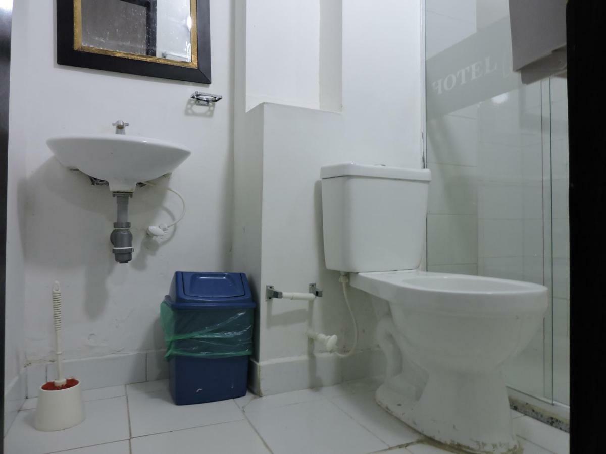 Hotel Jc 43 메딜린 외부 사진